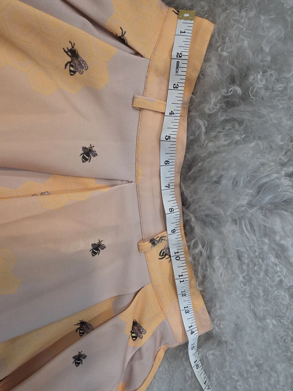 SHEIN Yellow Bee Print Pleated Midi Skirt with Belt